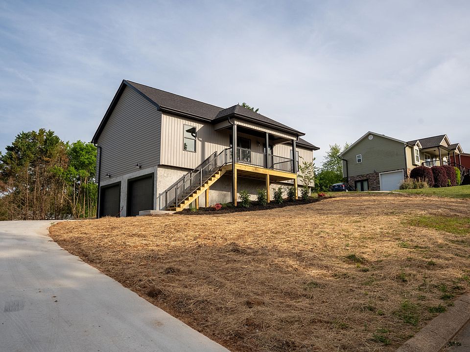 1st image of 266 Willbrook Cir NE