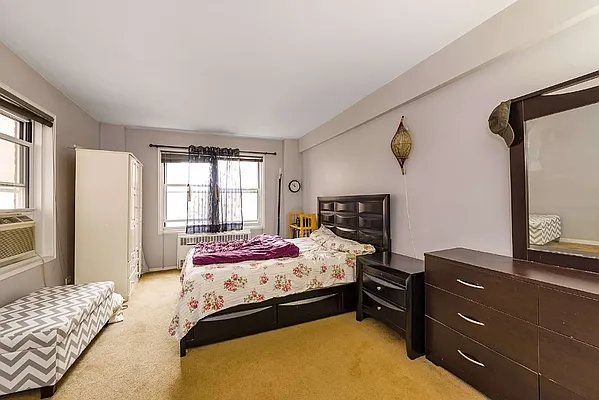 Sold by SBNY RE | media 7