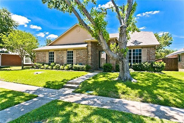 1st image of 4403 San Fernando Ln