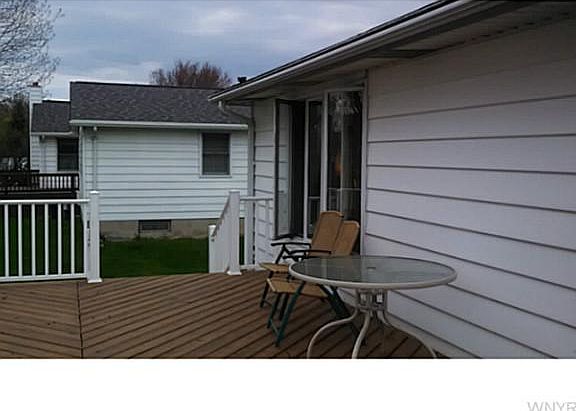 5th image of 7288 Nickett Dr