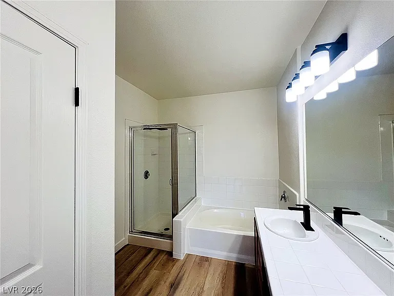 912 Duckhorn Ct #203 — Photo 27