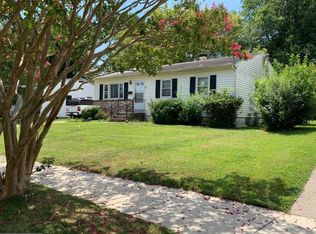 22 Hickory Ln, Dover, DE 19904