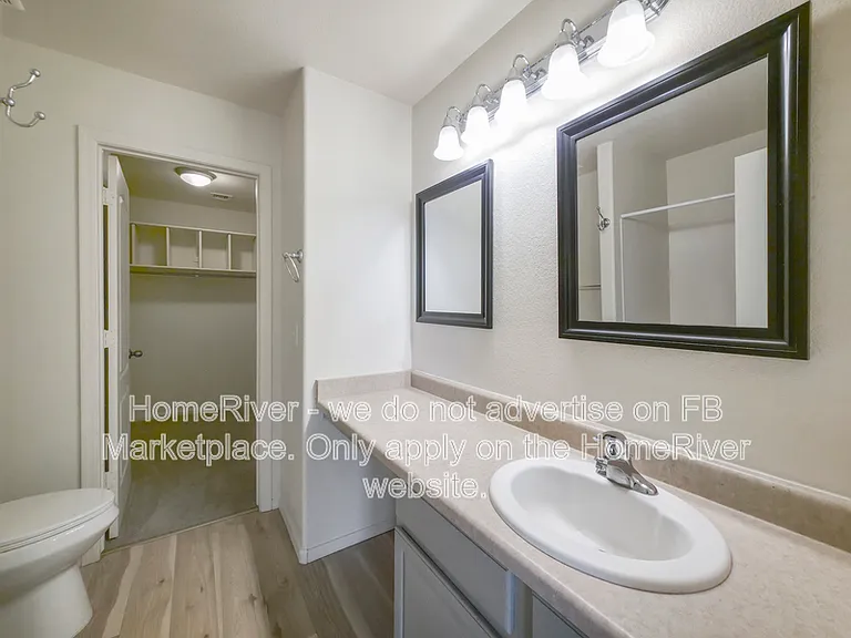 42706 W Hillman Dr — Photo 12