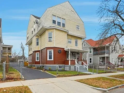 50-52 Maynard St #2
