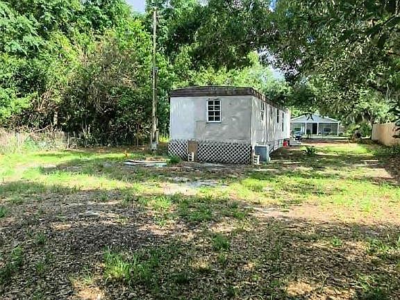 2nd image of 2840 EATON AVENUE
