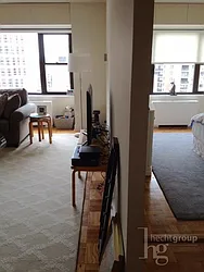 Rented by Hecht Group
