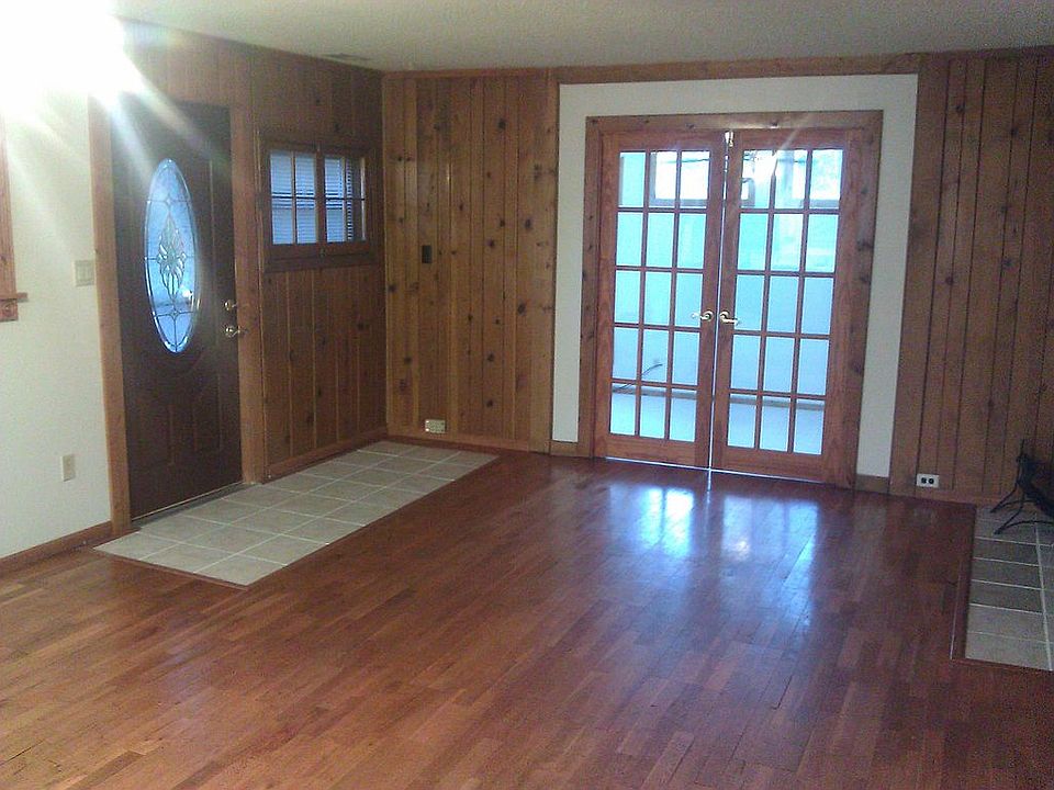 EntryWithLivingRoom