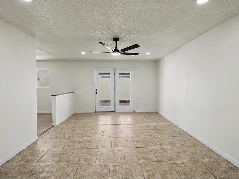 6325 Christy Ave NE — Photo 14