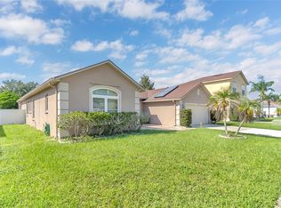 428 Acacia Tree Way, Kissimmee, FL 34758
