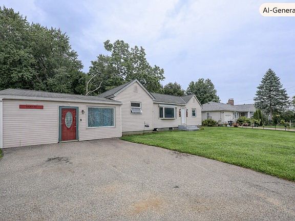 2nd image of 124 Huse Road
