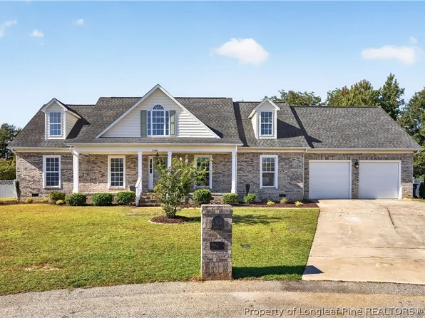2000 Notland Ct, Fayetteville, NC 28304