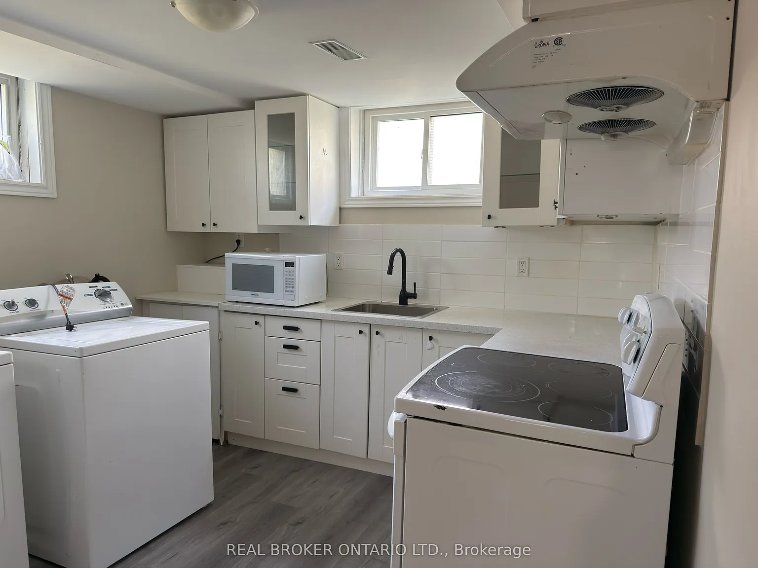 2 bed, $1,700 — Photo 4