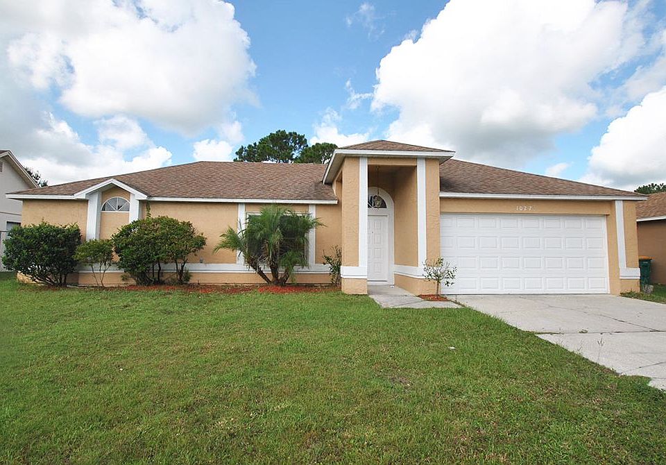 1st image of 1027 Derbyshire Dr