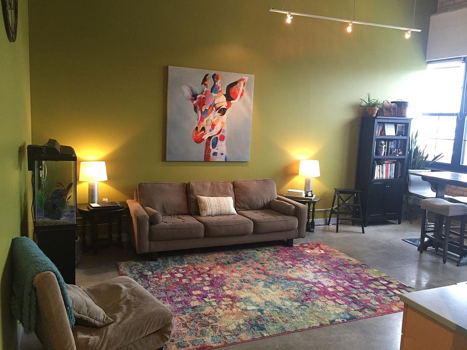 Current Tenant's Picture