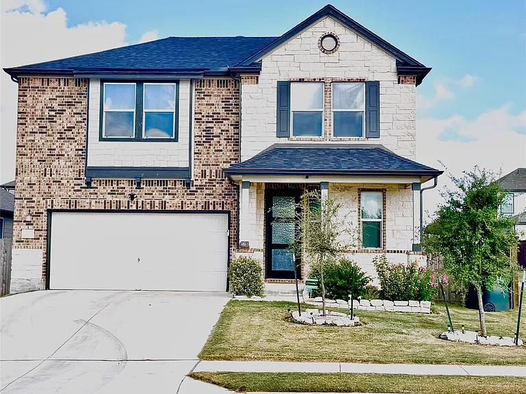 321 Sweet Autumn Dr — Photo 1