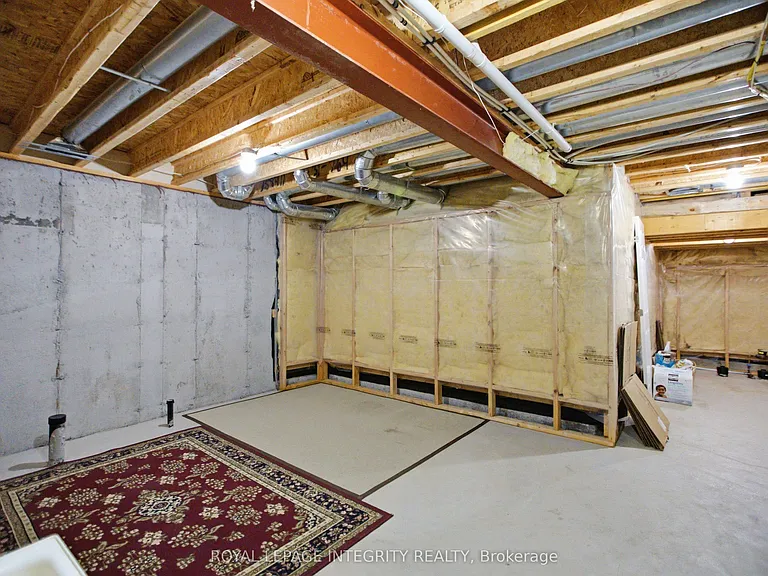 354 Rolling Meadow Cres — Photo 27