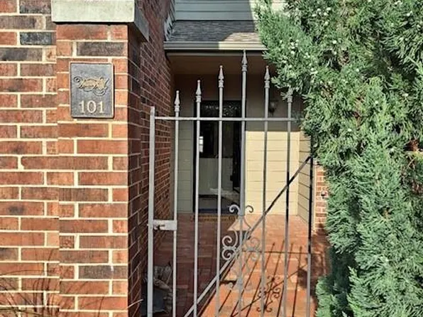 (undisclosed Address), Oklahoma City, OK 73118