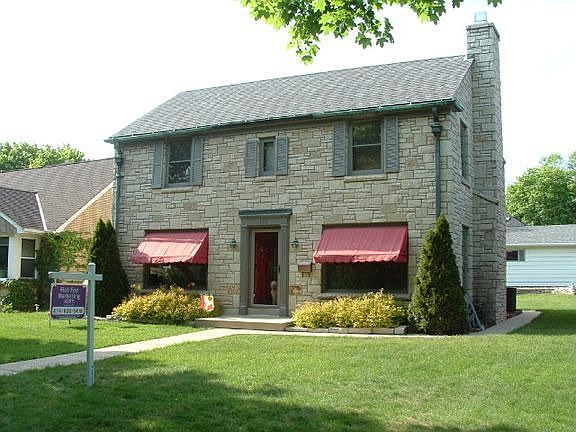 Lannon Stone Colonial in Story Hill