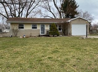 17451 Fairlane Dr, South Bend, IN
