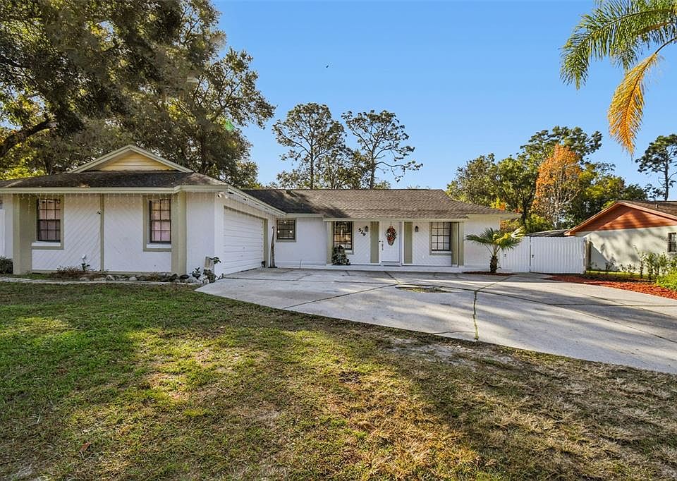1st image of 529 Bison Cir