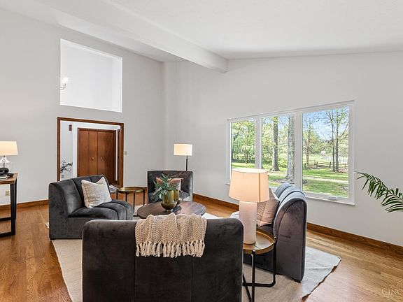 4th image of 2716 Christopher Ln