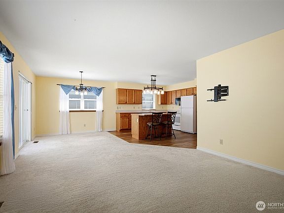5th image of 4935 Cherry Park Court