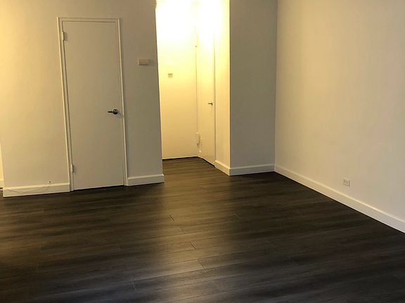 2nd image of 166 E 35th St APT 5A