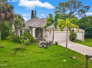 463 Avocado Rd NW, Palm Bay, FL 32907