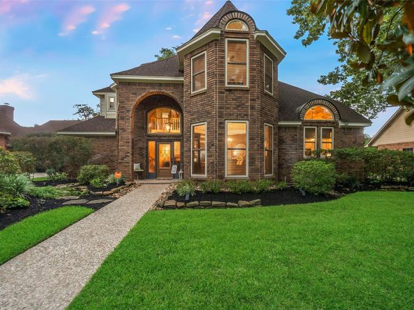 Property image for 3214 Brook Grove Dr, Kingwood, TX 77345