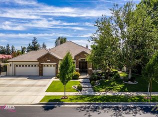 206 Winterton Ct, Bakersfield, CA