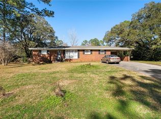 5204 Woodmere St, Mobile, AL 36693