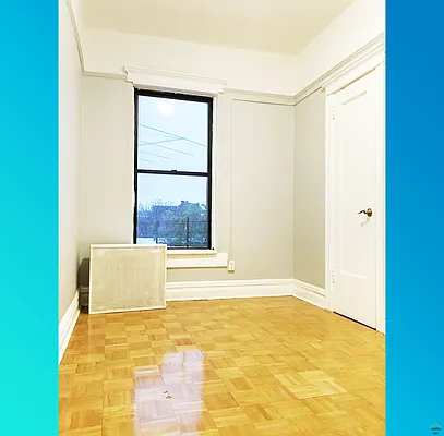 Rented by EXR | media 25