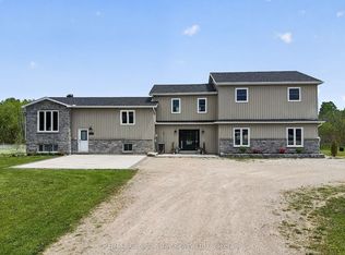 449 Park St, Tay, ON L0K 2A0