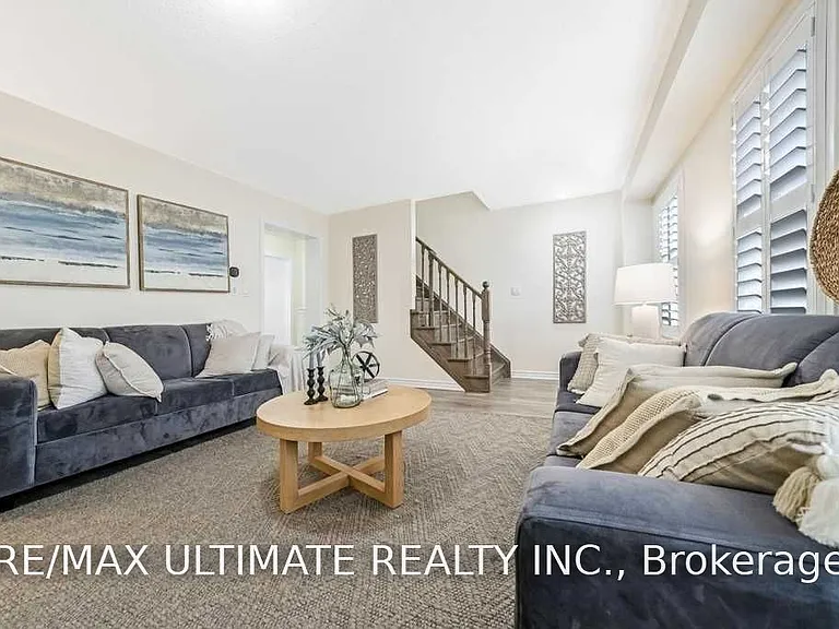 2444 Fall Harvest Cres — Photo 15