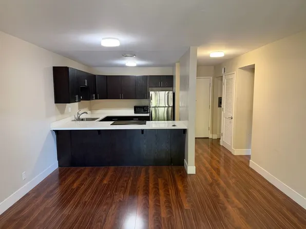 1000 South Rd, 1000 South Rd APT 18, Belmont, CA 94002