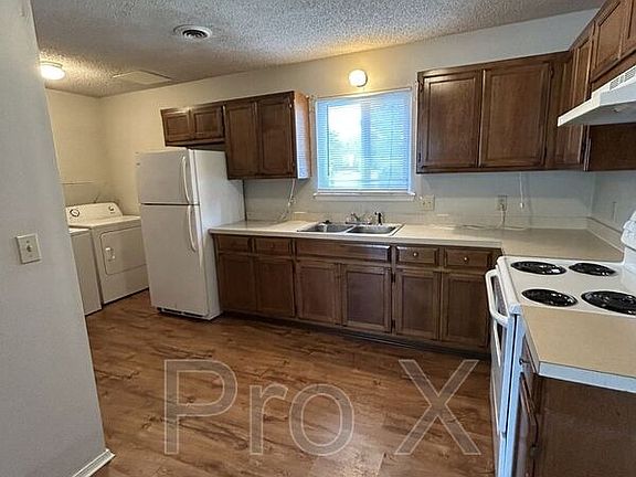 4th image of 1108 S Joplin St APT A
