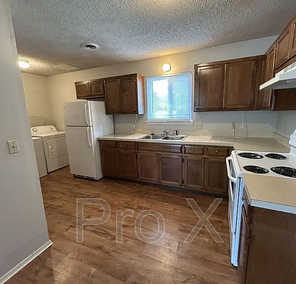1108 S Joplin St #A — Photo 4
