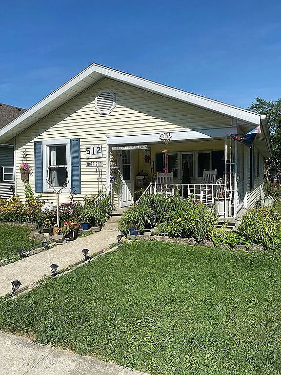 512 R St photo 1