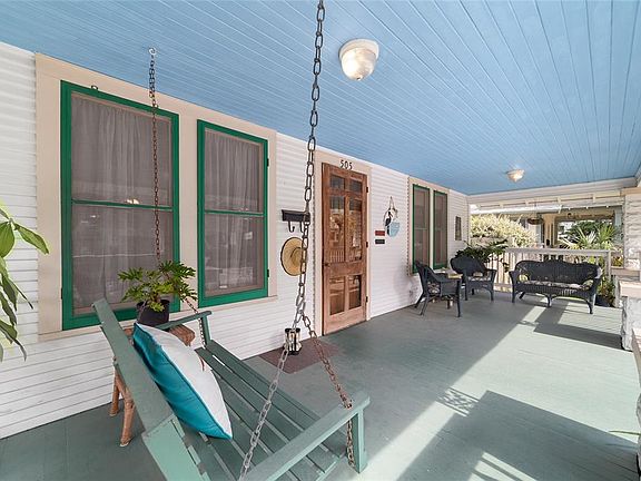 5th image of 505 SE Sanchez Ave