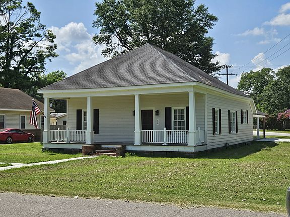 3rd image of 30 Adams St