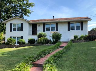1407 Henry St, Murray, KY 42071