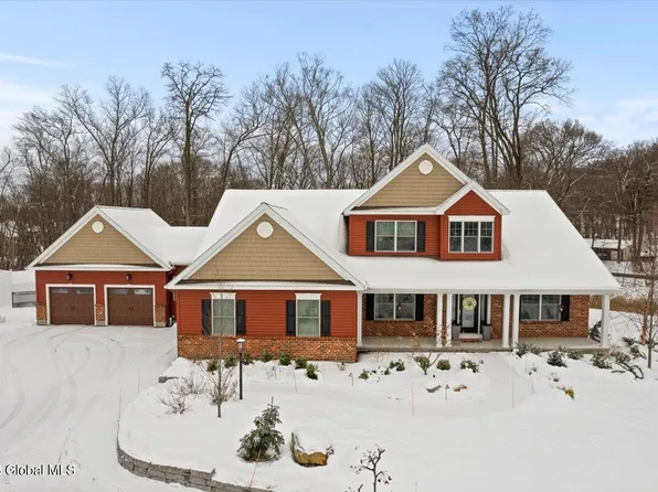 1 Branchwood Way, Niskayuna, NY 12309