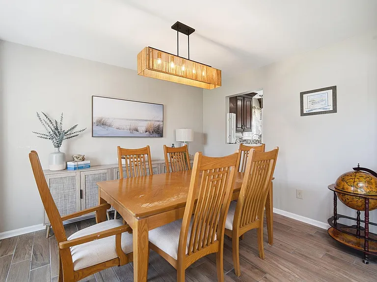 214 Hagen Rd — Photo 9