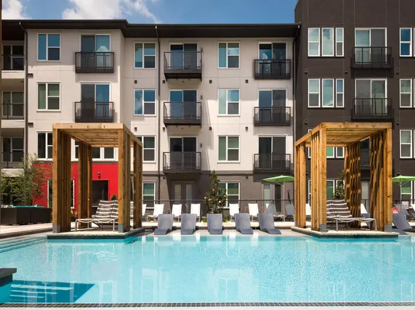 Cypress at Trinity Groves