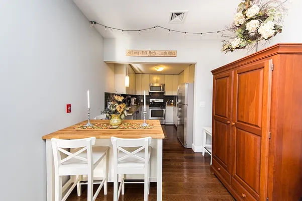 Rented by MNS | media 17