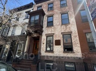 16 2nd St APT 2R, Troy, NY 12180