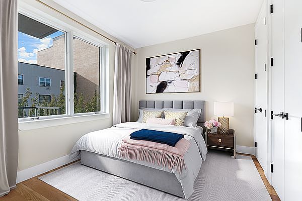 2nd image of 131 Kingsland Ave #1A