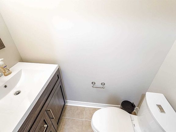 5th image of 1058 Falgarwood Dr #143