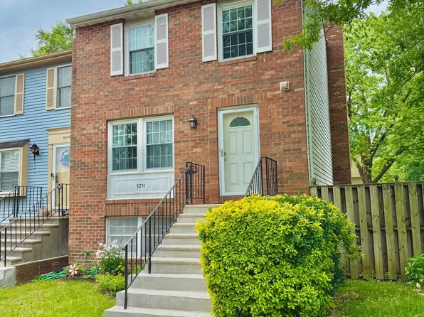 5251 Saint Genevieve Pl, Alexandria, VA 22315