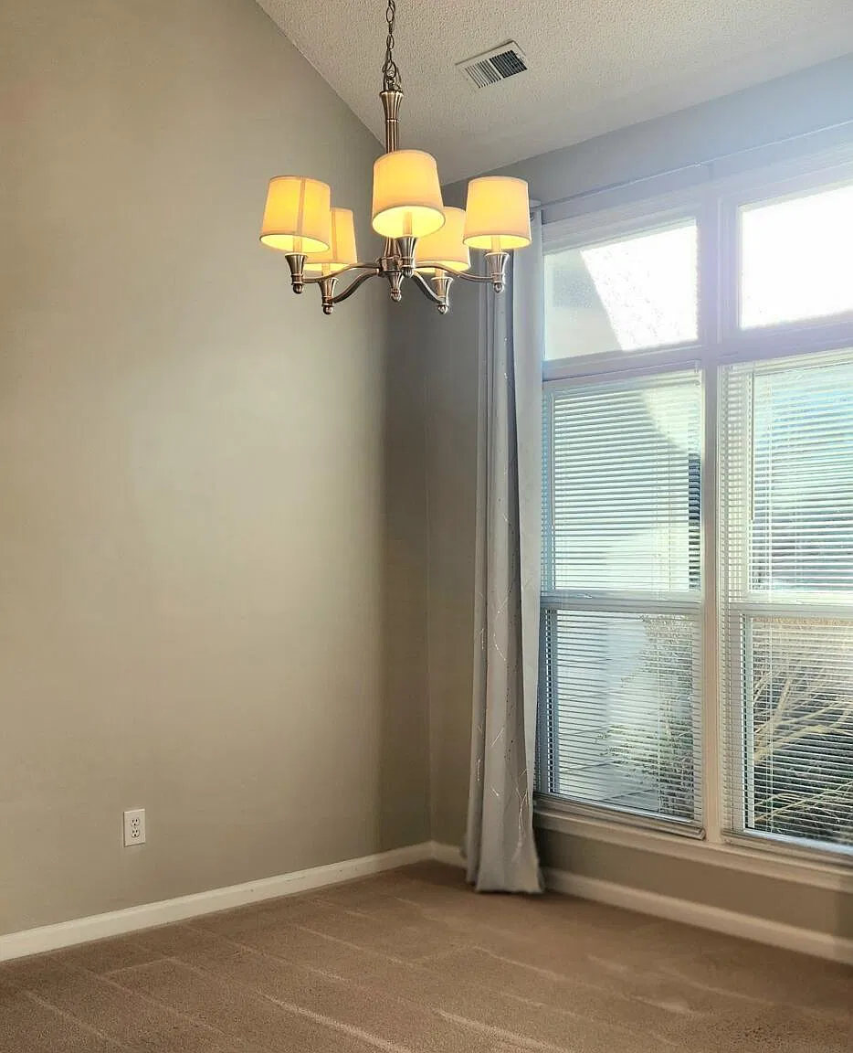 3 bed, 2.5 bath, $2,150 — Photo 4